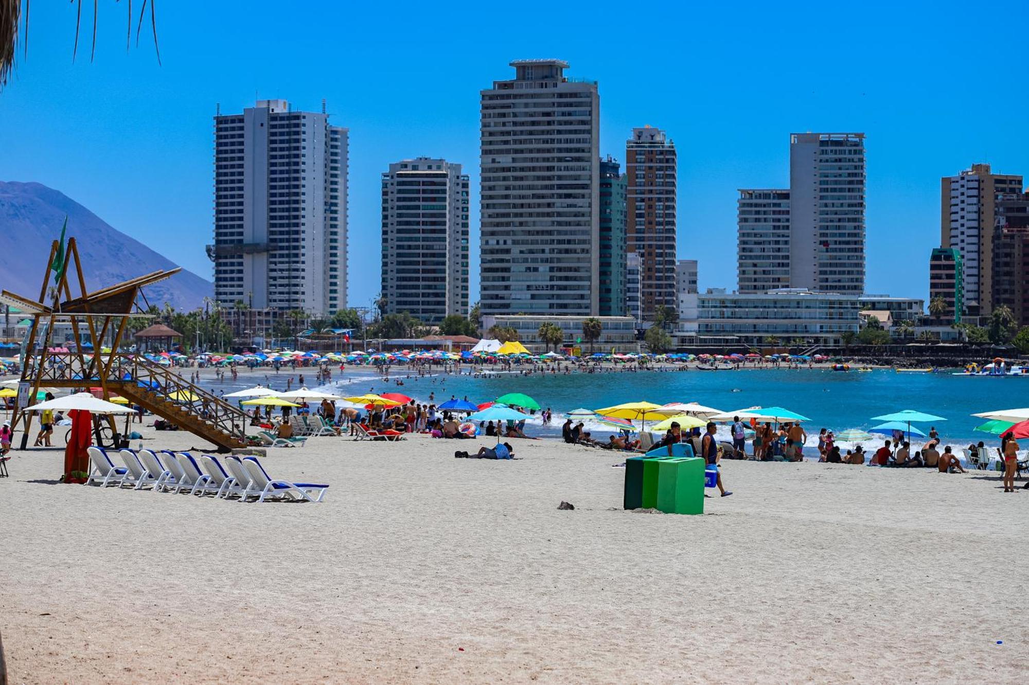 Hostal Sol Del Pacifico 伊基克 外观 照片