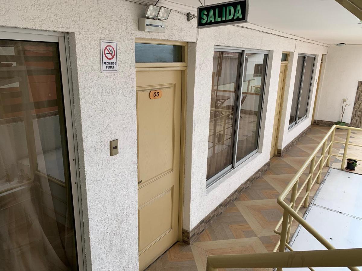 Hostal Sol Del Pacifico 伊基克 外观 照片